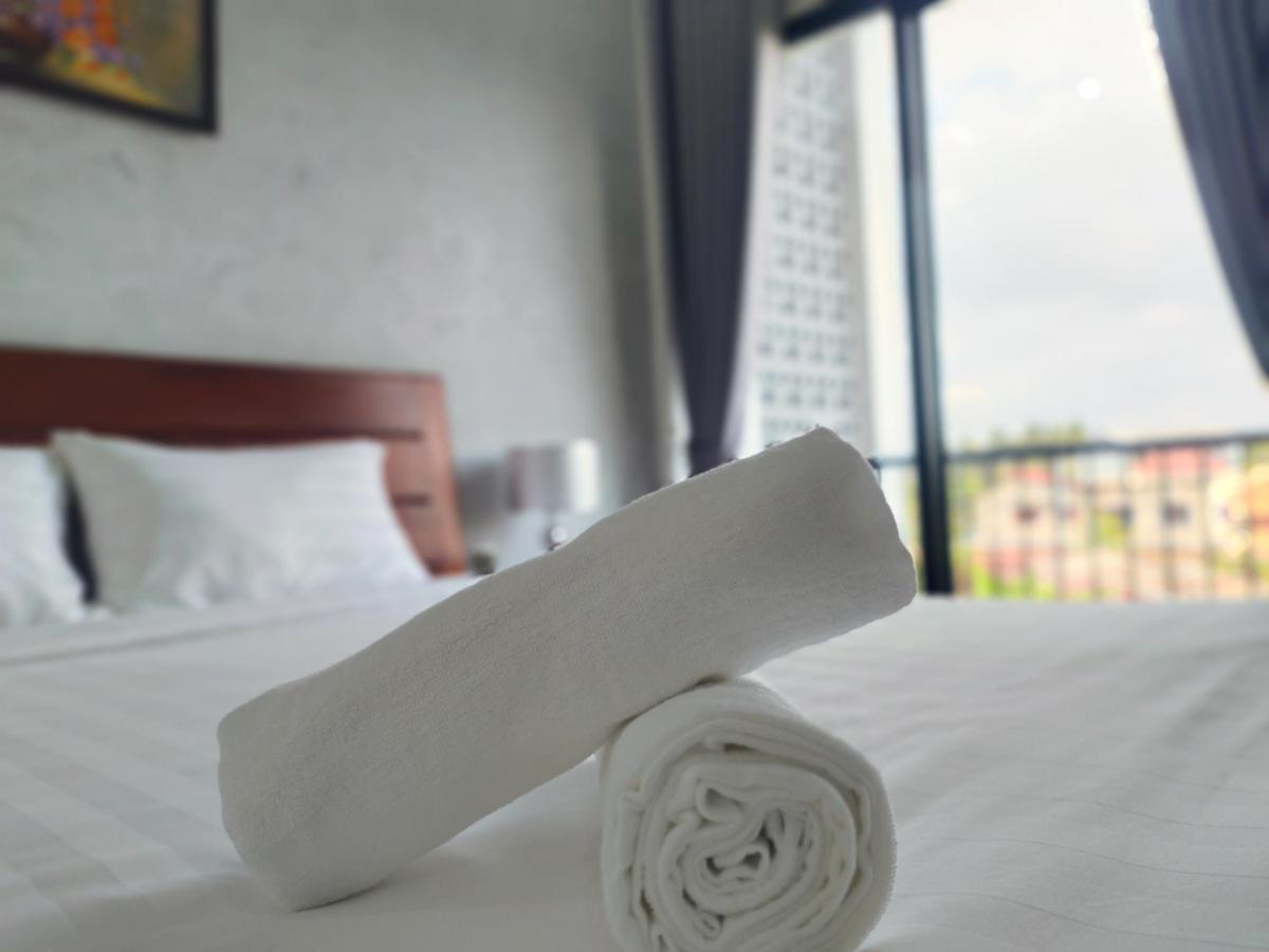 King Room with Mountain View